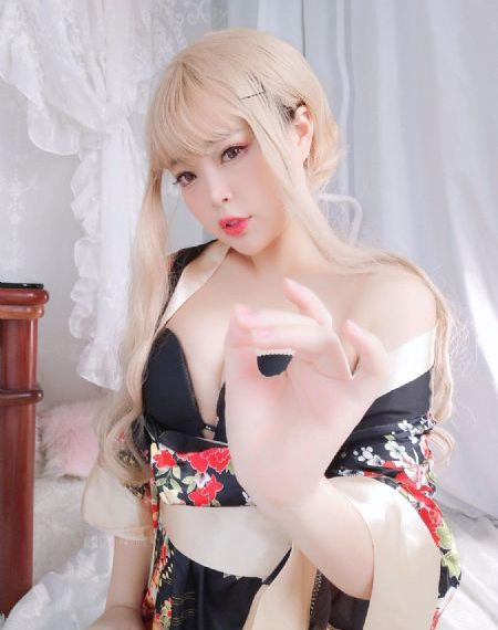 莫妮卡三级未删减版在线观看