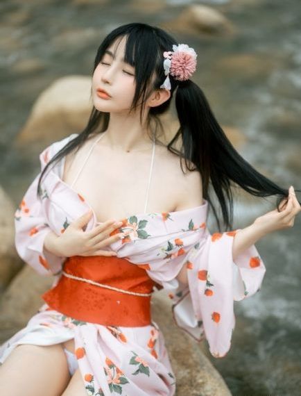 完美护士的不轨行为