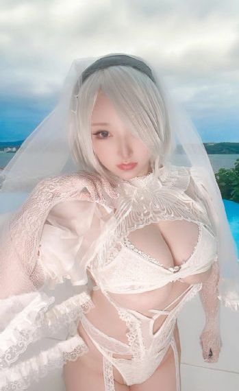朴诗妍女人香