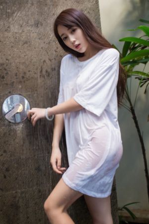 姐姐朋友离婚离婚第二天