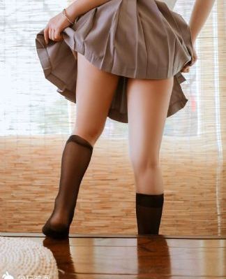 侵犯高傲女教师在线观看
