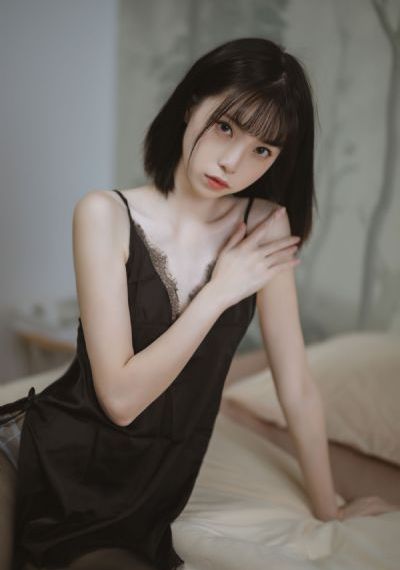 唐伯虎点九美